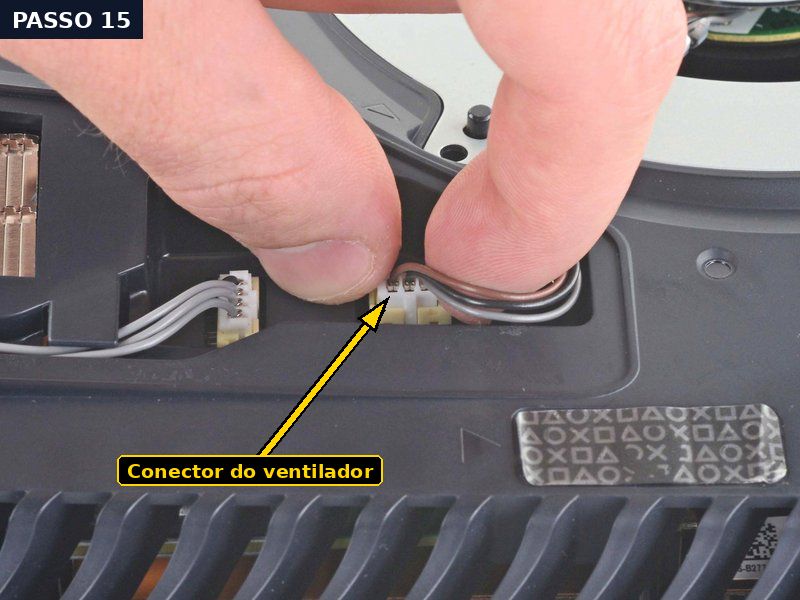 Passo 15: Desconecte a ventoinha